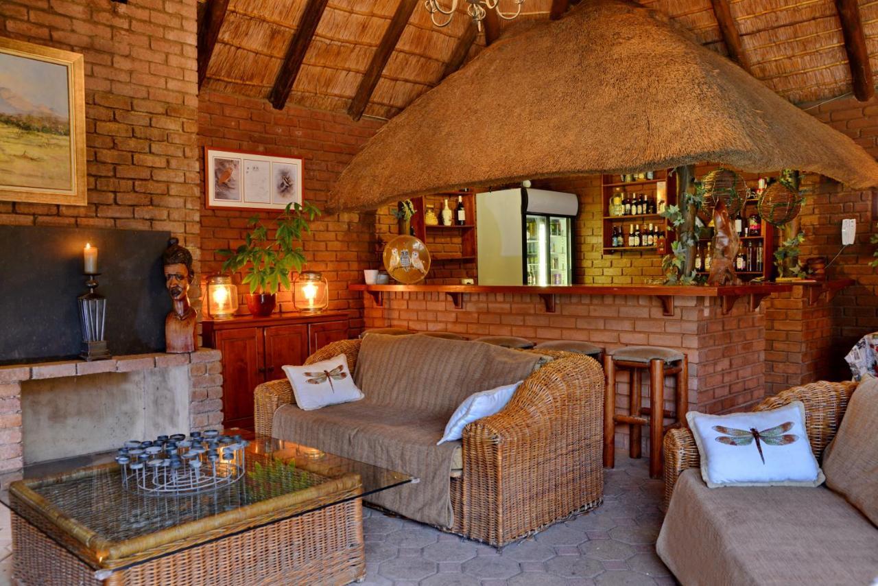 Owls Loft Guest House Midrand Exteriör bild