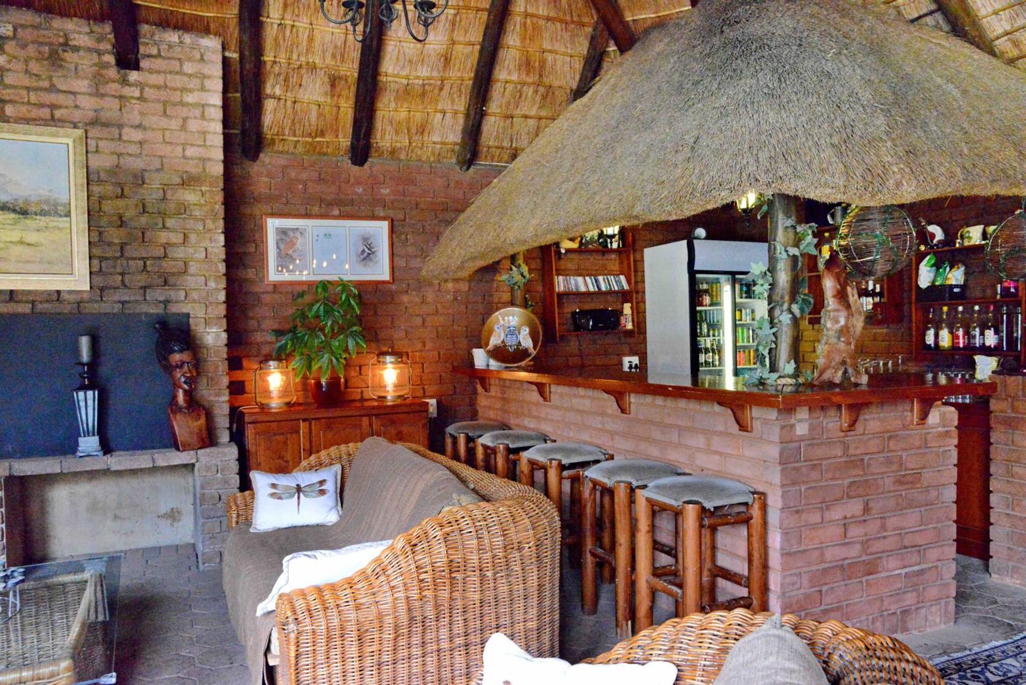Owls Loft Guest House Midrand Exteriör bild